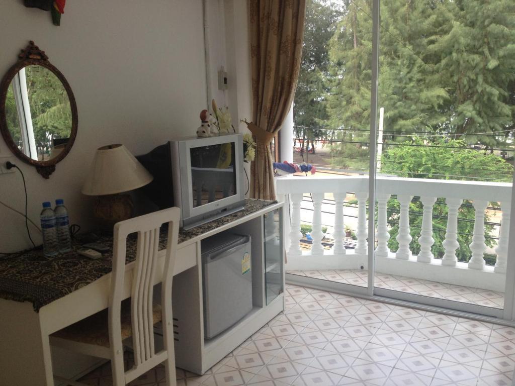 Cha-Am Seaside Hotel Phòng bức ảnh