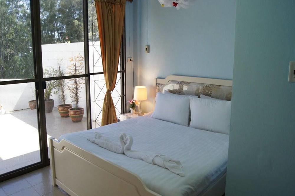 Cha-Am Seaside Hotel Ngoại thất bức ảnh